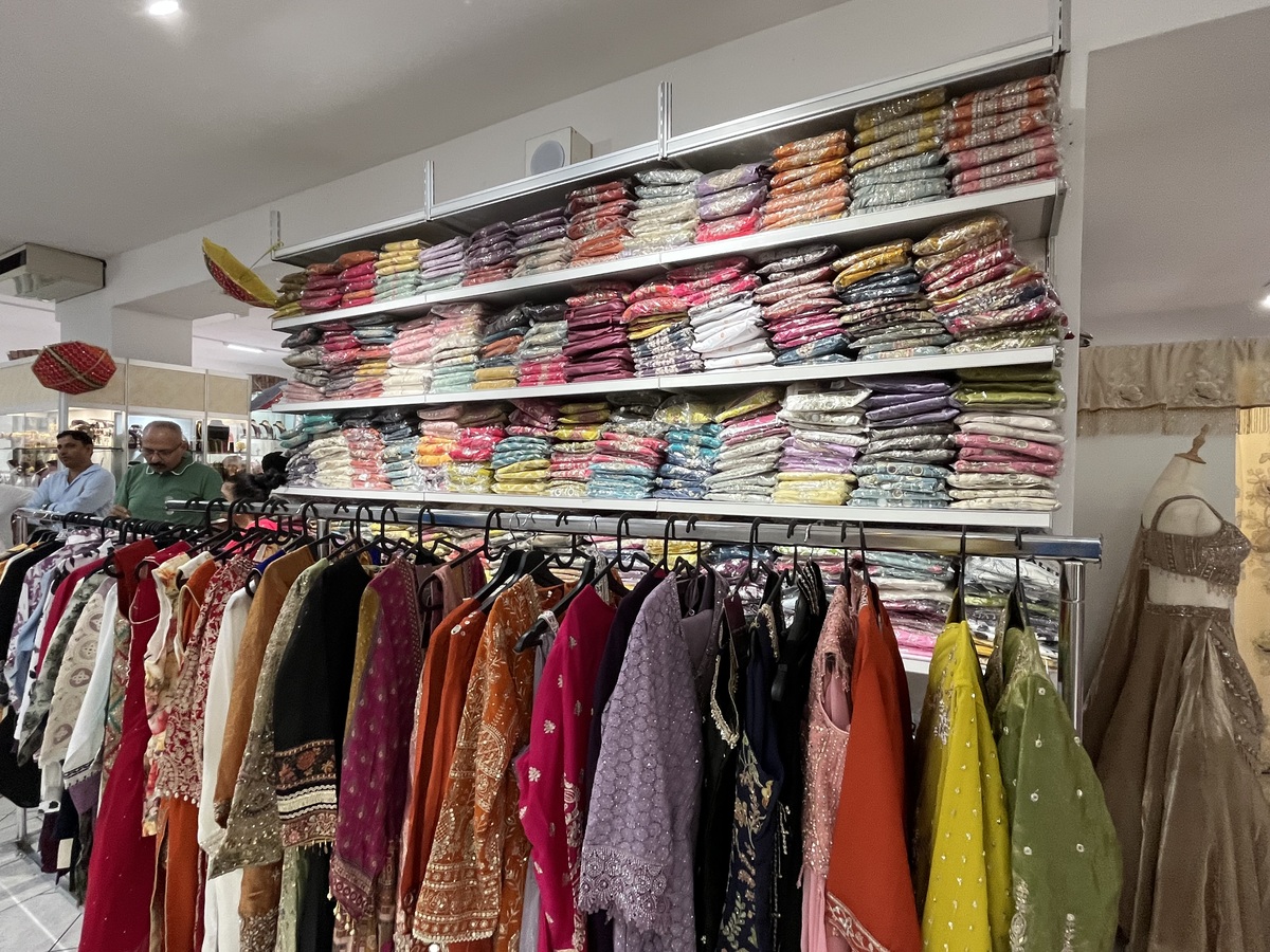 Ethnic Wear abbiagliamento Brescia Locali (17)