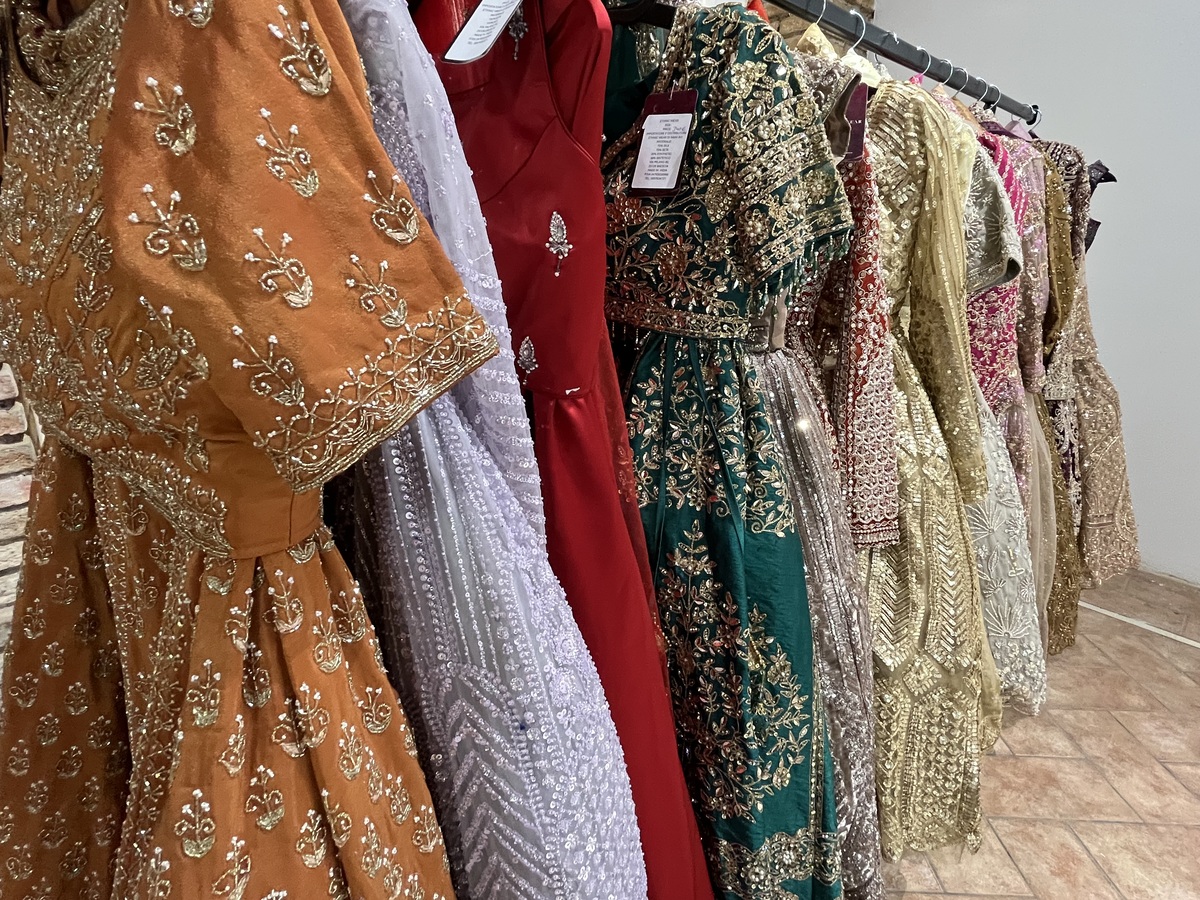 Ethnic Wear abbiagliamento Brescia Locali (3)