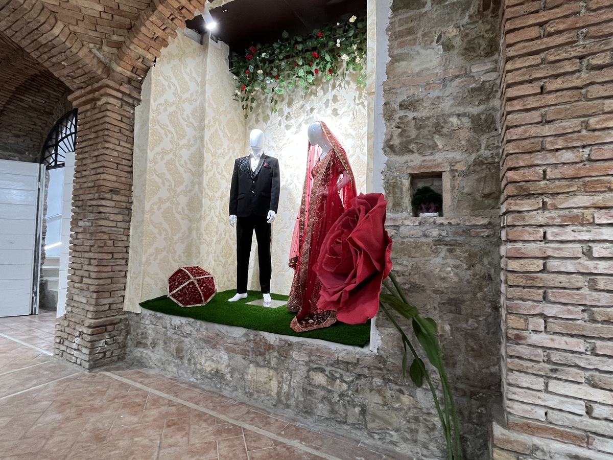 Ethnic Wear abbiagliamento Brescia Locali (6)